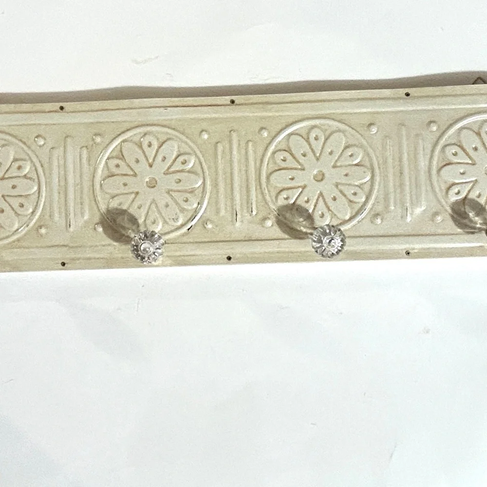 Vintage Style Embossed Antique White Metal Wall Rack Glass Knob Hangers. 24”